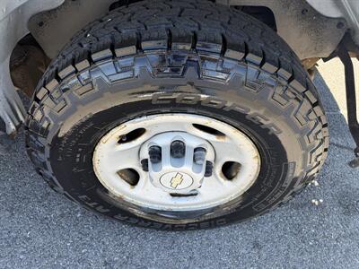 2005 Chevrolet Express 3500   - Photo 18 - Spokane, WA 99212