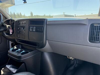 2005 Chevrolet Express 3500   - Photo 16 - Spokane, WA 99212