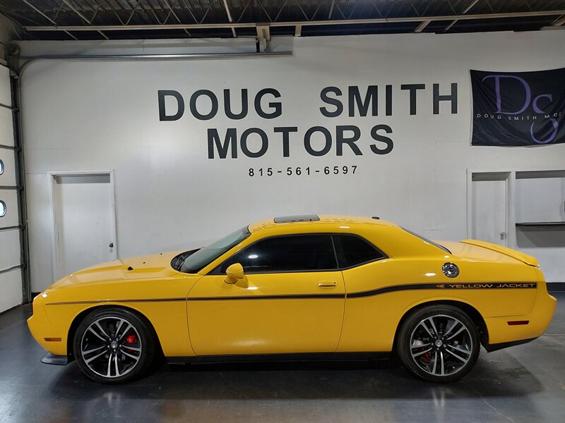 2012 Dodge Challenger SRT8 392  YELLOW JACKET