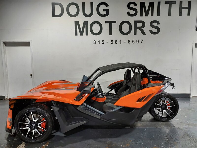 2023 POLARIS SLINGSHOT R  AUTOMATIC - Photo 1 - Rochelle, IL 61068