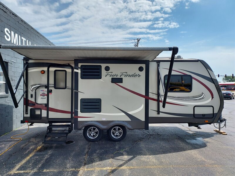 2014 Cruiser RV FUNFINDER 233RB  