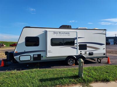 2015 Jayco FEATHER LIGHT X23B  HYBRID - Photo 1 - Rochelle, IL 61068