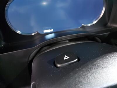 2016 Cadillac Escalade ESV Luxury Collection  6.2 4X4 - Photo 24 - Rochelle, IL 61068