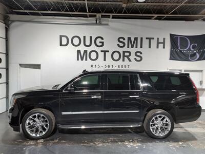 2016 Cadillac Escalade ESV Luxury Collection  6.2 4X4 - Photo 1 - Rochelle, IL 61068