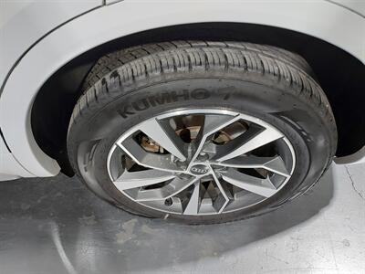 2021 Audi Q5 quattro Premium 45 TFSI   - Photo 29 - Rochelle, IL 61068