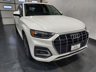 2021 Audi Q5 quattro Premium 45 TFSI   - Photo 8 - Rochelle, IL 61068