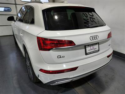 2021 Audi Q5 quattro Premium 45 TFSI   - Photo 6 - Rochelle, IL 61068