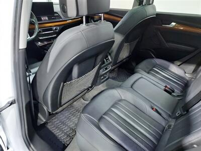 2021 Audi Q5 quattro Premium 45 TFSI   - Photo 15 - Rochelle, IL 61068