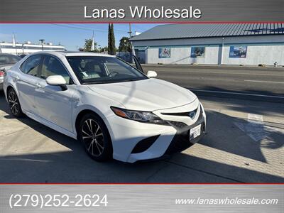 2018 Toyota Camry Hybrid SE Sedan