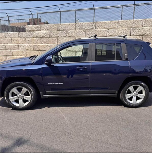2016 Jeep Compass Latitude  
