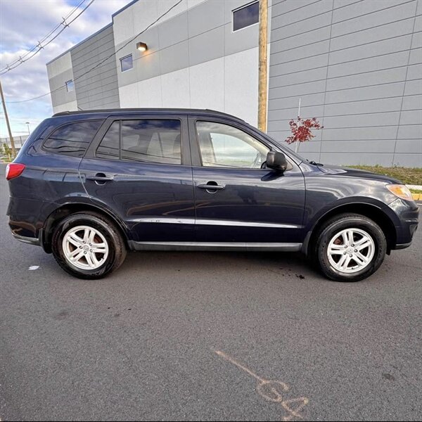2010 Hyundai SANTA FE GLS  