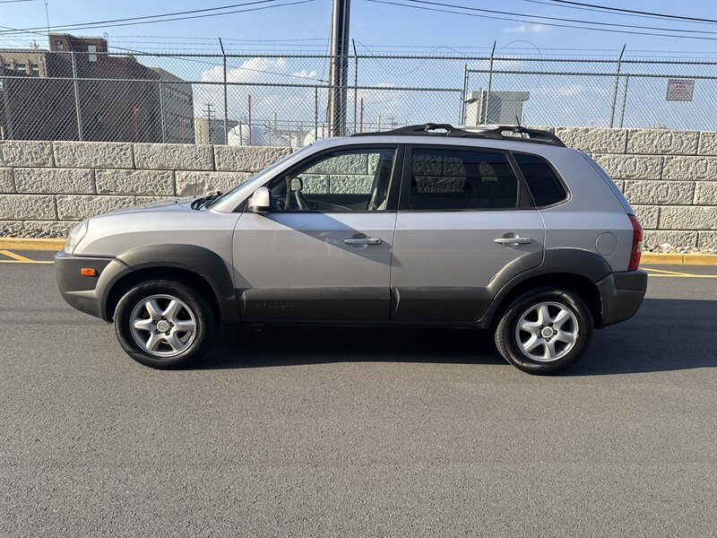 2005 Hyundai TUCSON GLS  