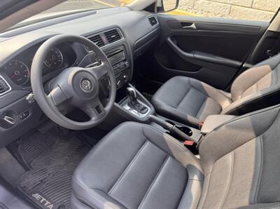 2012 Volkswagen Jetta SE PZEV   - Photo 5 - Bridgeton, NJ 08302