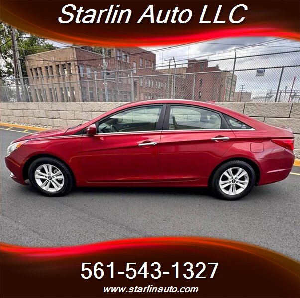 2013 Hyundai SONATA GLS  