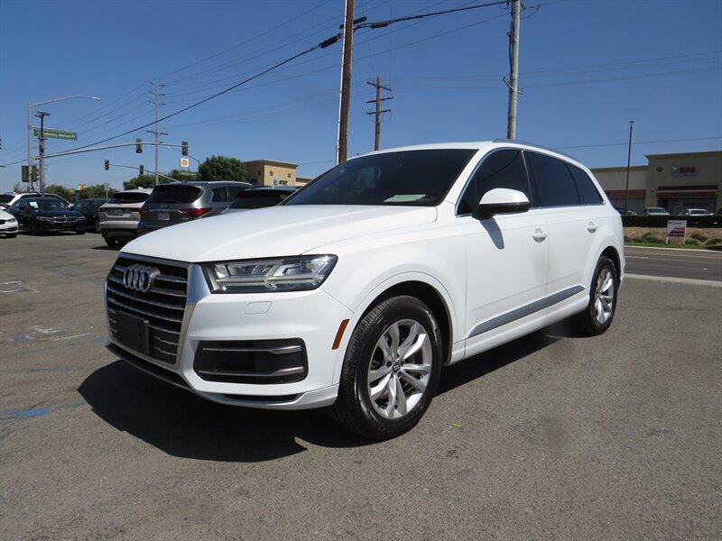 2017 Audi Q7 3.0T quattro Premium Plus  