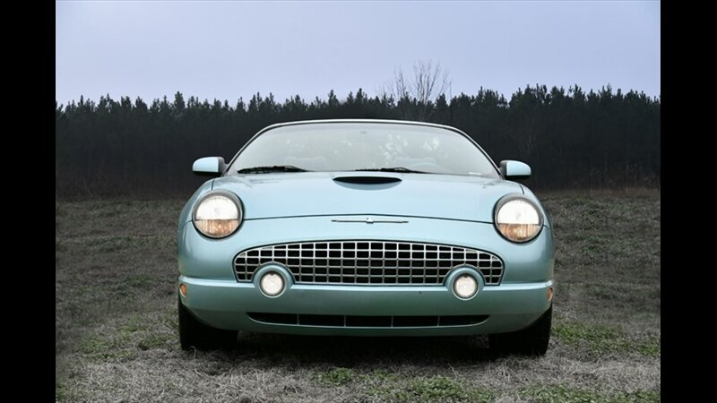 2002 Ford Thunderbird Deluxe   - Photo 1 - Albany, GA 31721