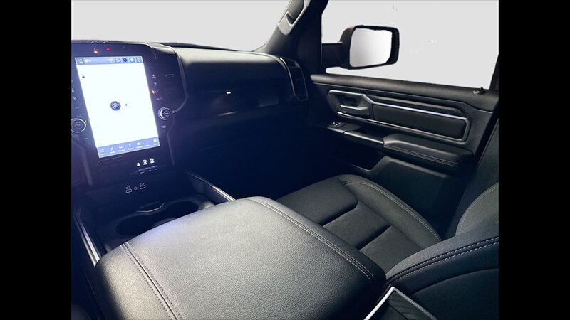2025 RAM 1500 Big Horn - Photo 22 - Albany, GA 31721