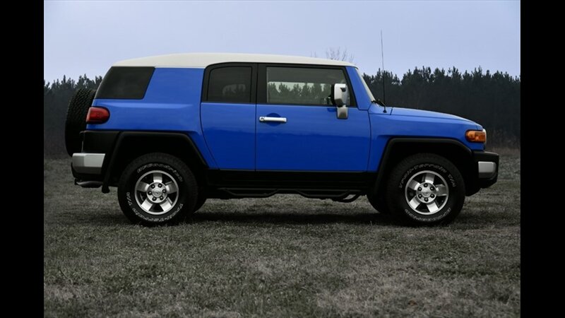 2008 Toyota FJ Cruiser - Photo 3 - Albany, GA 31721