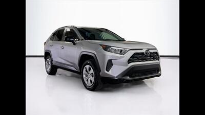 2021 Toyota RAV4 LE SUV