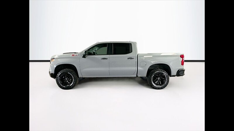 2025 Chevrolet Silverado 1500 Custom Trail Boss - Photo 4 - Albany, GA 31721