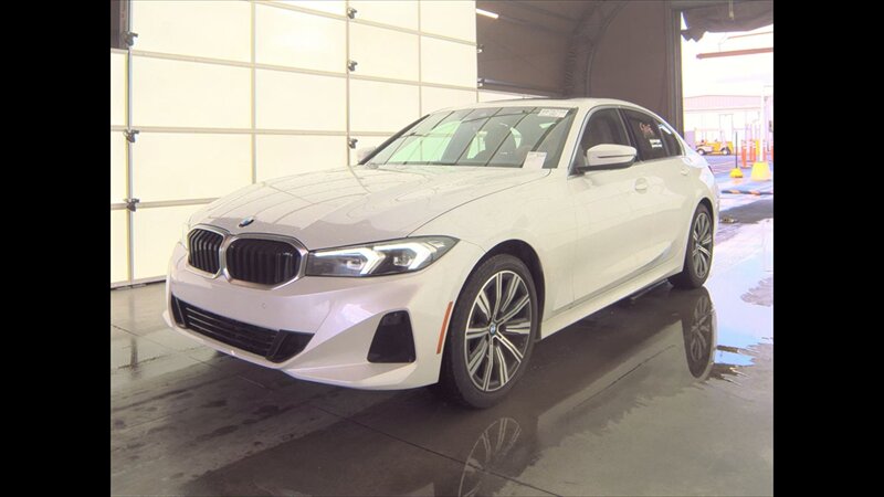 2025 BMW 3 Series 330i xDrive  