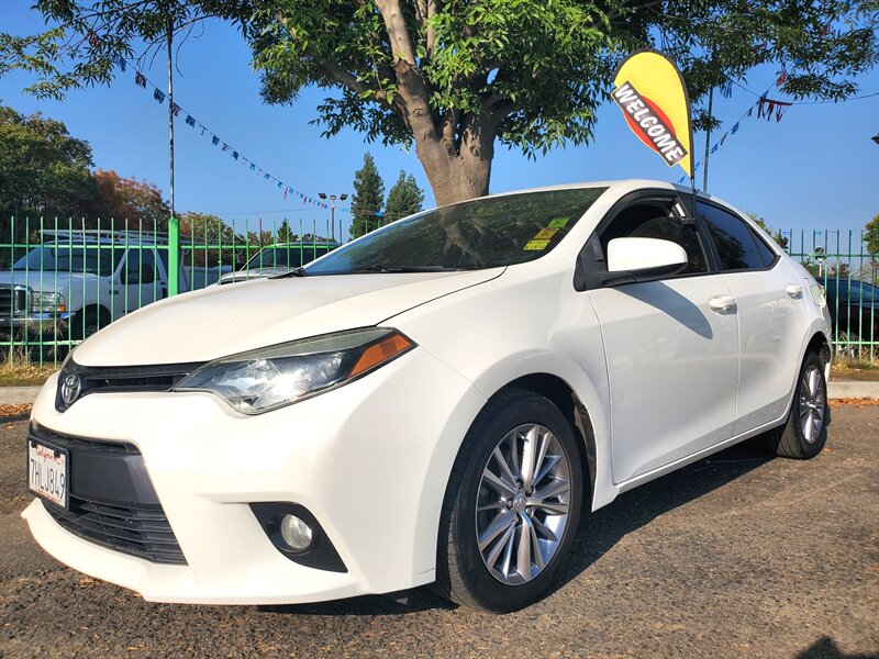 2015 Toyota Corolla LE Plus  