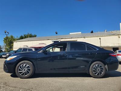 2017 Toyota Camry LE   - Photo 3 - Fresno, CA 93722