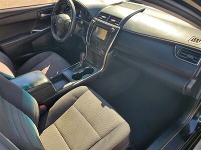 2017 Toyota Camry LE   - Photo 10 - Fresno, CA 93722