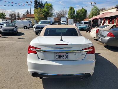 2014 Chrysler 200 Touring   - Photo 6 - Fresno, CA 93722