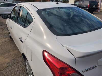 2017 Nissan Versa 1.6 SV   - Photo 14 - Fresno, CA 93722