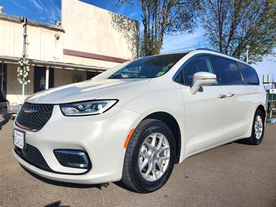 2021 Chrysler Pacifica Touring L Minivan