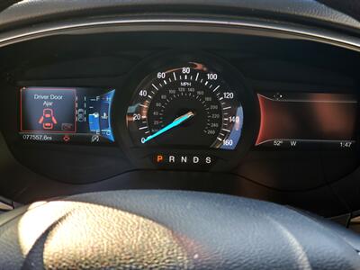 2018 Ford Fusion SE   - Photo 11 - Fresno, CA 93722