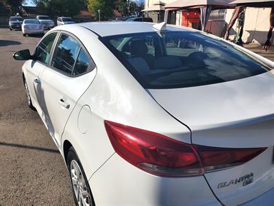 2017 Hyundai ELANTRA SE - Photo 14 - Fresno, CA 93722