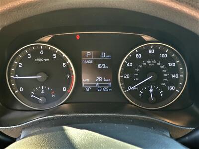 2017 Hyundai ELANTRA SE - Photo 11 - Fresno, CA 93722