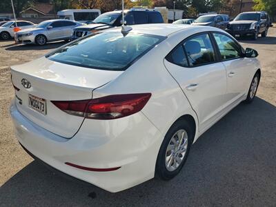 2017 Hyundai ELANTRA SE - Photo 4 - Fresno, CA 93722