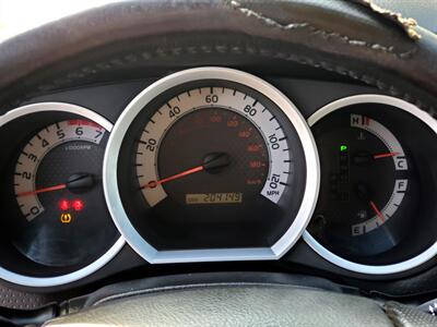 2015 Toyota Tacoma PreRunner V6 - Photo 11 - Fresno, CA 93722