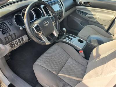 2015 Toyota Tacoma PreRunner V6 - Photo 9 - Fresno, CA 93722