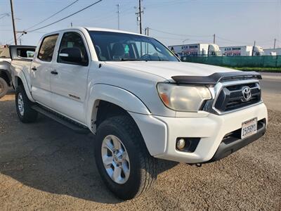2015 Toyota Tacoma PreRunner V6 - Photo 2 - Fresno, CA 93722