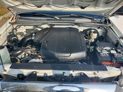 2015 Toyota Tacoma PreRunner V6 - Photo 12 - Fresno, CA 93722