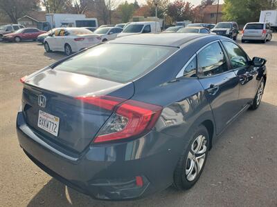 2018 Honda Civic LX   - Photo 4 - Fresno, CA 93722