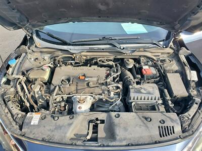 2018 Honda Civic LX   - Photo 12 - Fresno, CA 93722