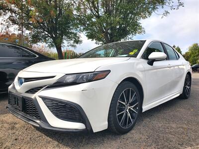 2023 Toyota Camry Hybrid SE Sedan
