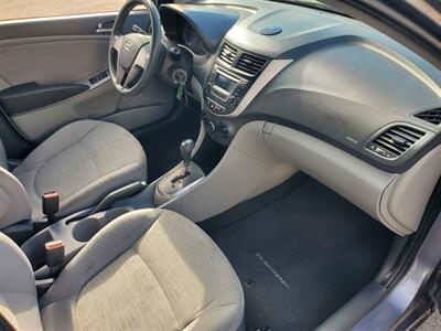 2016 Hyundai ACCENT SE   - Photo 10 - Fresno, CA 93722