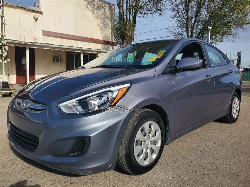 2016 Hyundai ACCENT SE  