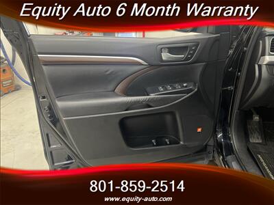 2016 Toyota Highlander Limited Platinum  AWD - Photo 12 - West Valley City, UT 84119