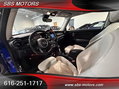 2019 MINI Cooper 3-door S - Photo 7 - Grand Rapids, MI 49512