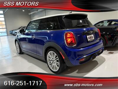 2019 MINI Cooper 3-door S - Photo 5 - Grand Rapids, MI 49512