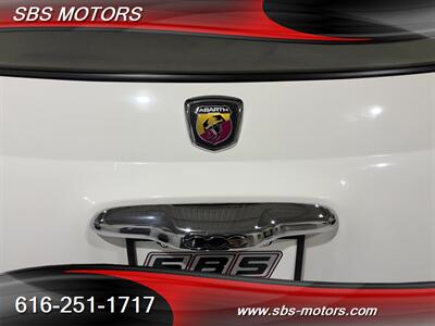 2013 FIAT 500c Abarth - Photo 10 - Grand Rapids, MI 49512