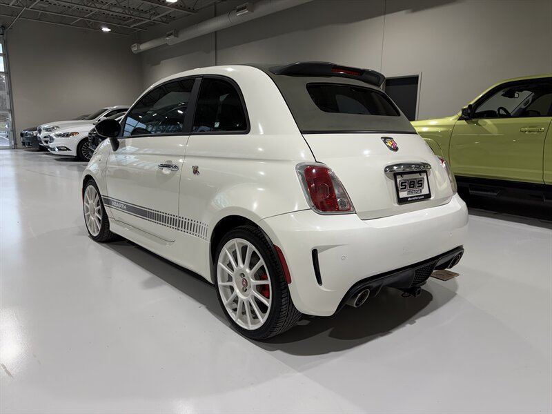 2013 FIAT 500c Abarth - Photo 8 - Grand Rapids, MI 49512