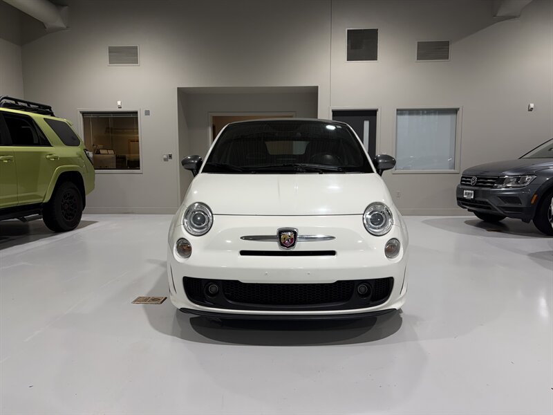 2013 FIAT 500c Abarth - Photo 2 - Grand Rapids, MI 49512